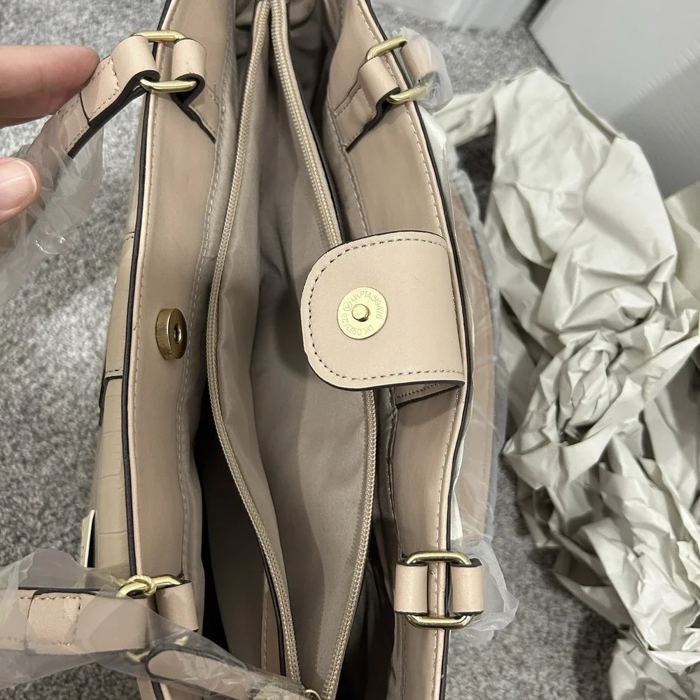 Trina Turk Handbag Purse Satchel In Cashmere NWT‎ Read**